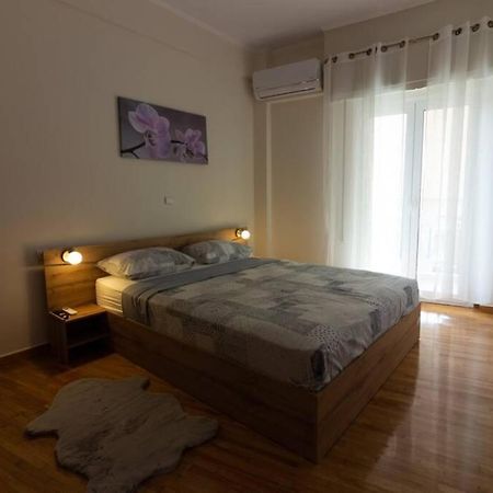 Sun Acropolis View Apartment เอเธนส์ ภายนอก รูปภาพ