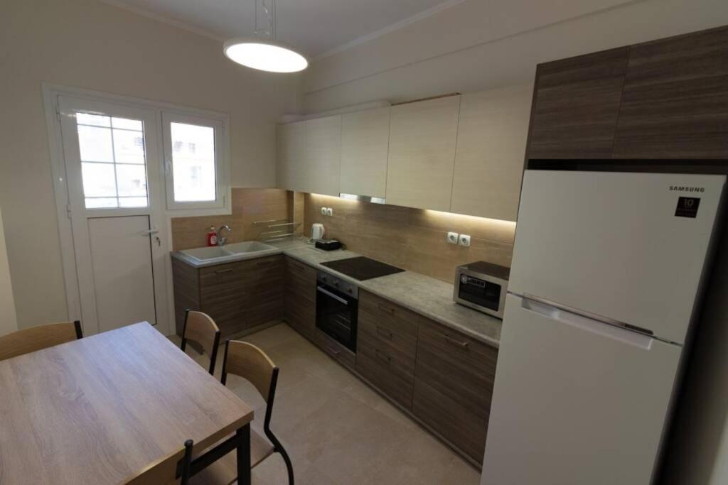 Sun Acropolis View Apartment เอเธนส์ ภายนอก รูปภาพ
